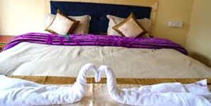 Deluxe cottage, uitzicht op meer | Lakens van Egyptisch katoen, luxe beddengoed