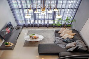 Superior Apartment, 3 Bedrooms, City View | Living area