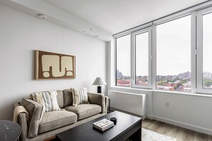 Télévision, chaîne hi-fi