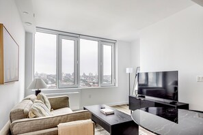 Télévision, chaîne hi-fi