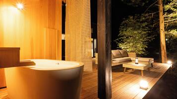 Bathtub dan shower terpisah