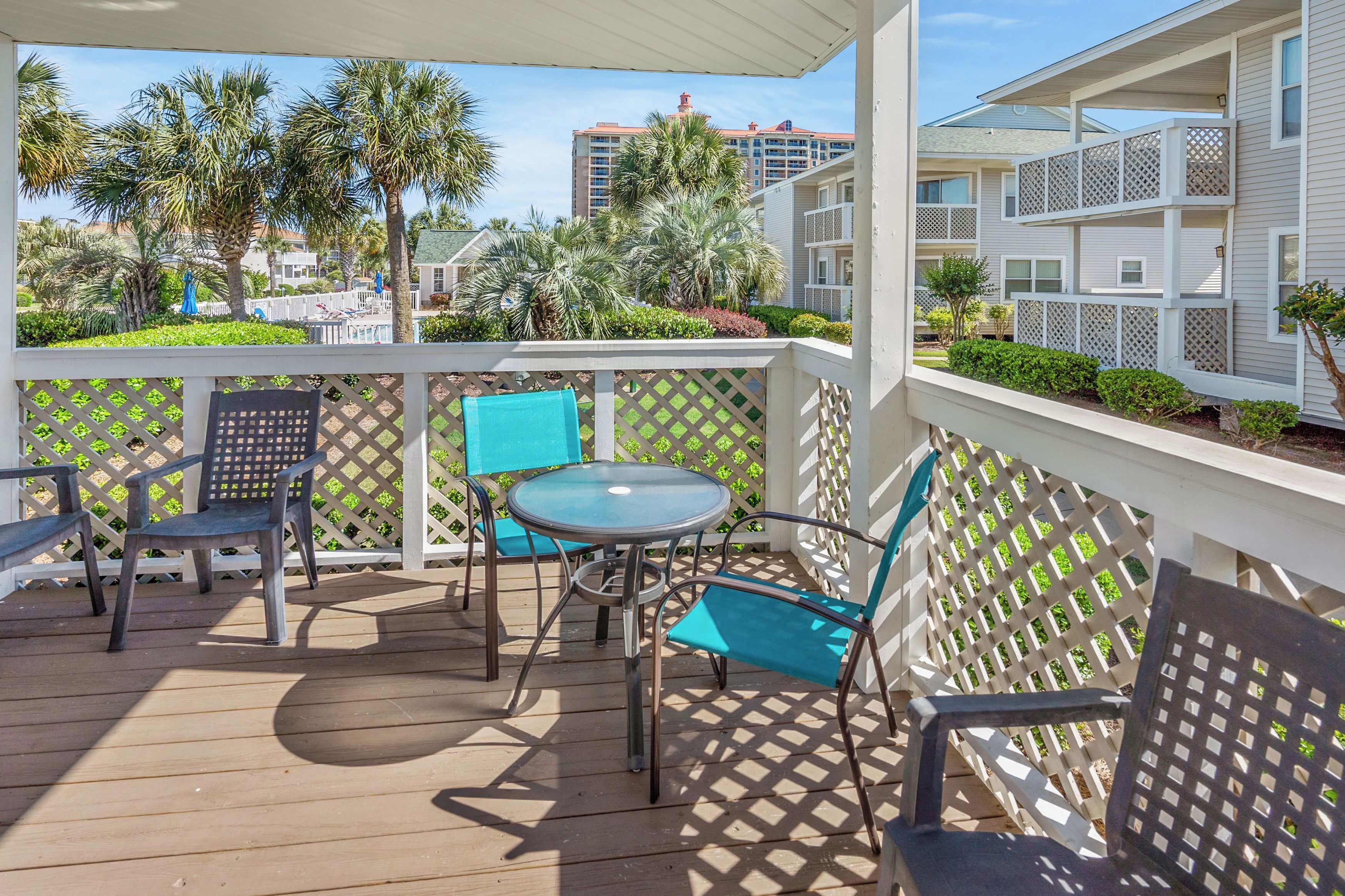 Condo, várias camas, banheira de imersão (Shorehaven 16B) | Vista do quarto