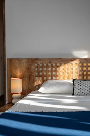 3 habitaciones, decoración personalizada y escritorio