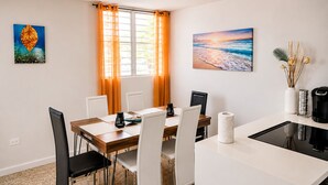 Dining - Modern Home Near La Parguera • Sleeps 6 • Fast WiFi • Free Parking (Lajas)