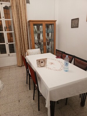 Dining - Apartment in Tunis Medina (Tunis)