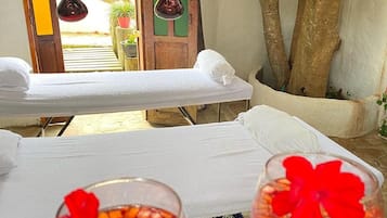 Free WiFi, bed sheets, wheelchair access