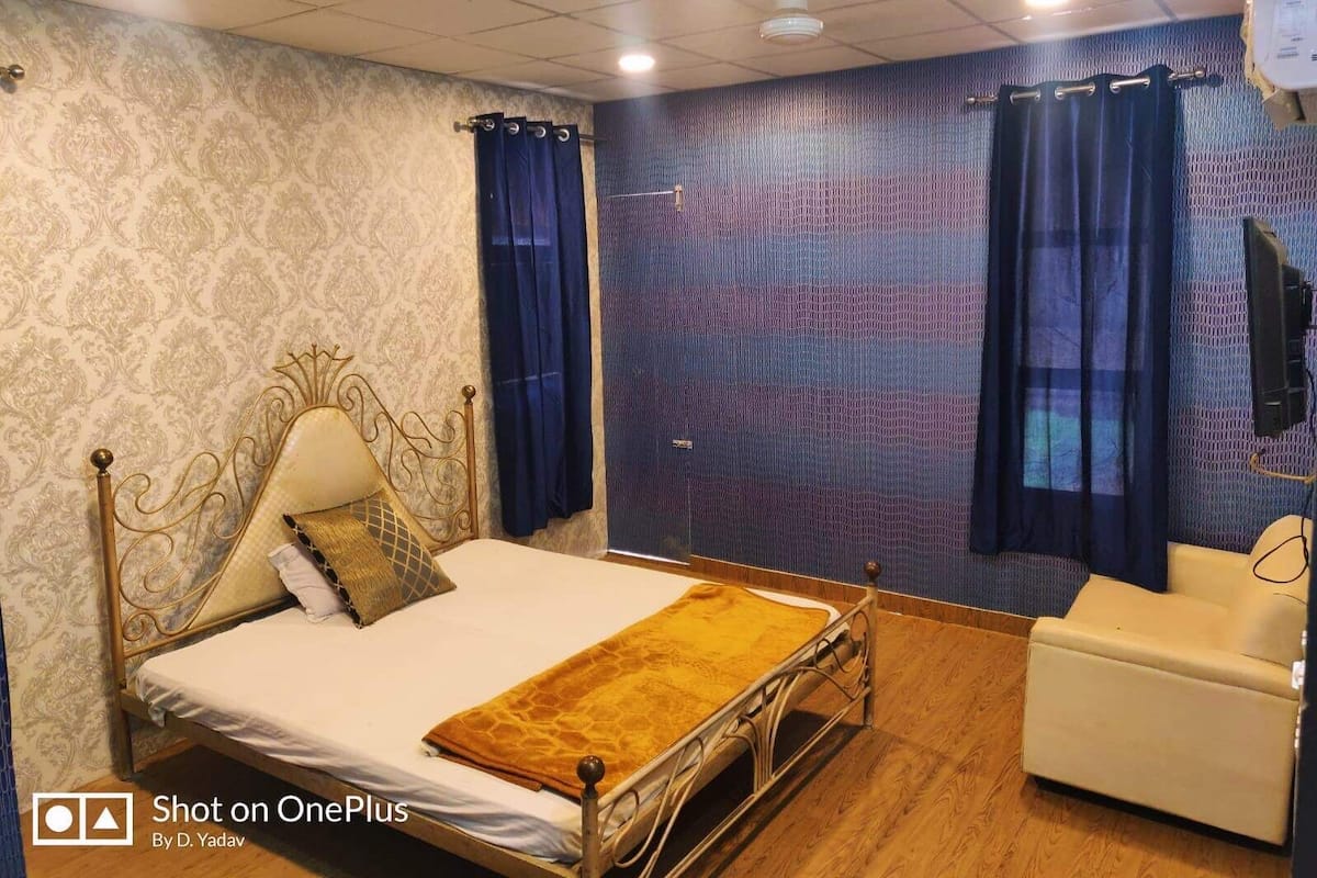 Basic Double Room | Desk, free WiFi