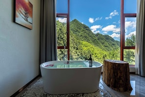 Bañera profunda