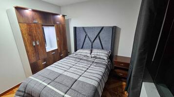 2 bedrooms, WiFi, bed sheets