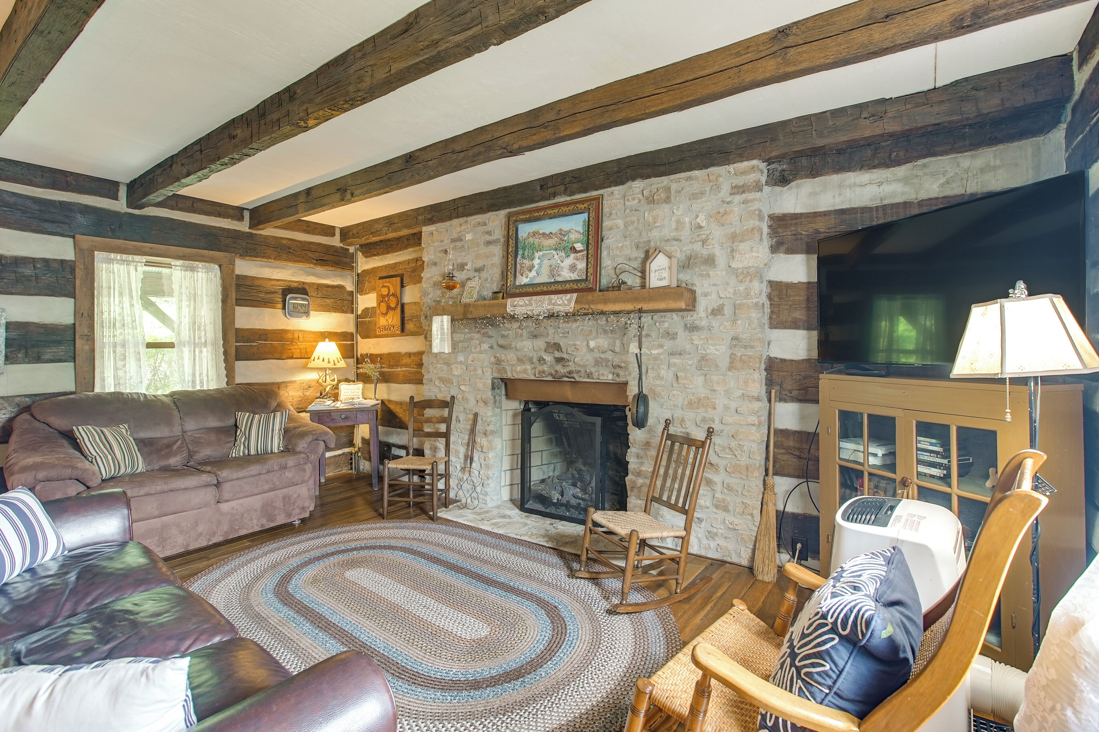 TV, fireplace, DVD player