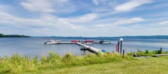 Community Boat Dock: Lake Memphremagog Condo!