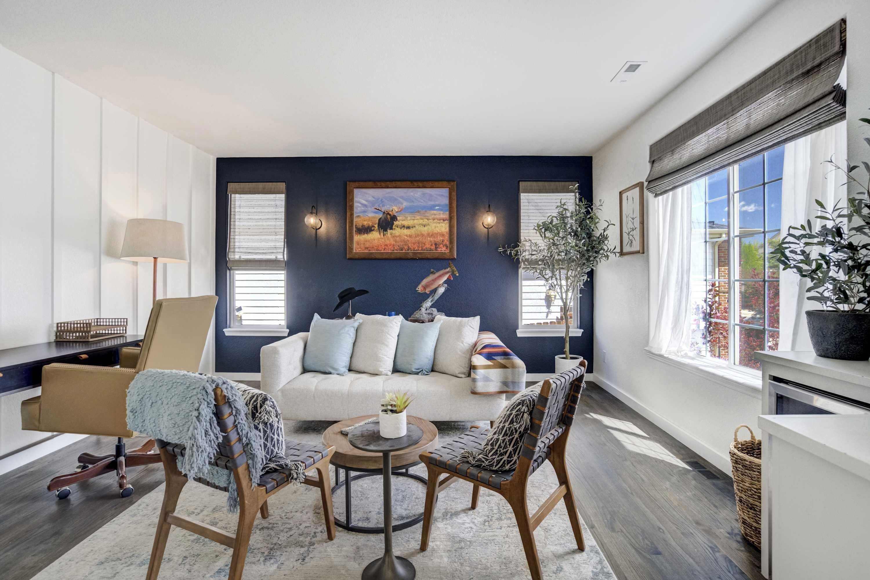 Fernseher, Kamin, Tischfußball, Arbeitsbereiche