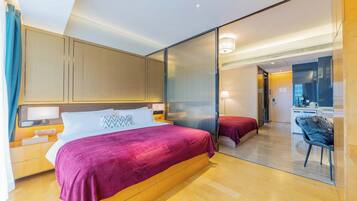 Chambre Supérieure avec lits jumeaux | Literie de qualité supérieure, couette en duvet d'oie