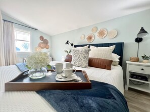 1 bedroom, iron/ironing board, travel crib, WiFi