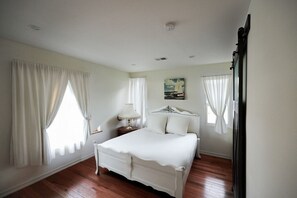 6 habitaciones, escritorio, tabla de planchar con plancha y wifi gratis