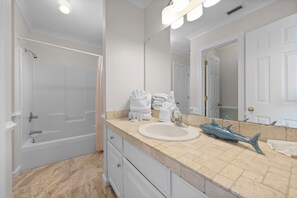 Casa Signature, 4 camere da letto, patio, vista laguna | Bagno | Set di cortesia gratuito, asciugamani, sapone, shampoo