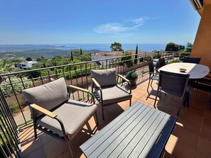 Outdoor dining - El Mirador - Platja d’aro, Catalonia (Platja d’aro)