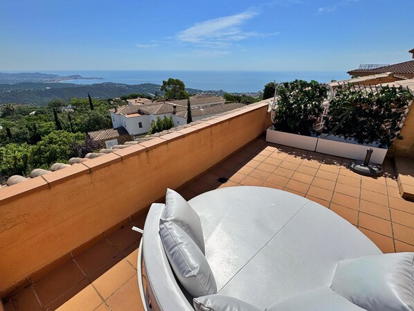 Terrace/patio - El Mirador - Platja d’aro, Catalonia (Platja d’aro)