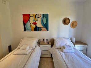 3 habitaciones y ropa de cama 