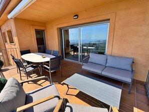 Outdoor dining - El Mirador - Platja d’aro, Catalonia (Platja d’aro)