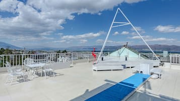Suite clásica | Terraza o patio