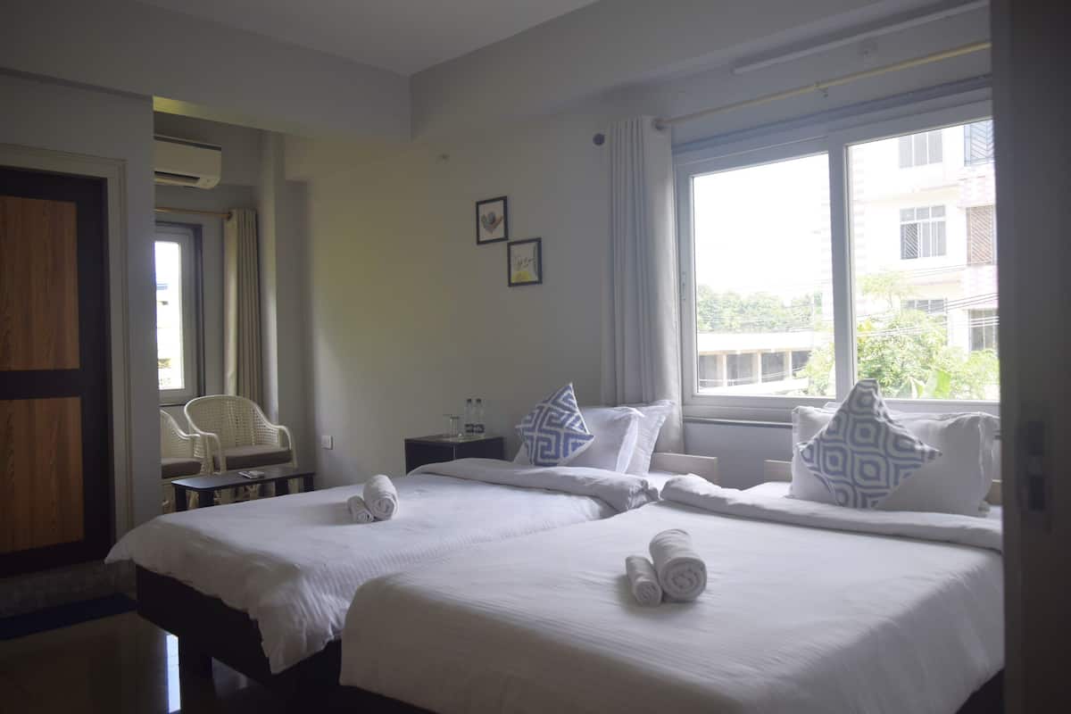 Deluxe Double Room | Free WiFi