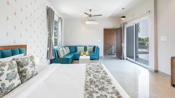Vila, vista para o jardim | Ferros/tábuas de passar roupa, Wi-Fi de cortesia