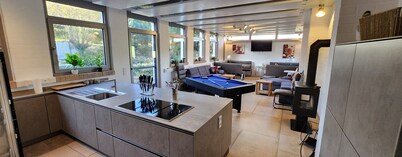 Holiday Home 'Magisches Wachstein XL' with Private Garden and Wi-Fi
