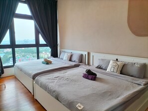 3 chambres, fer et planche à repasser, Wi-Fi gratuit