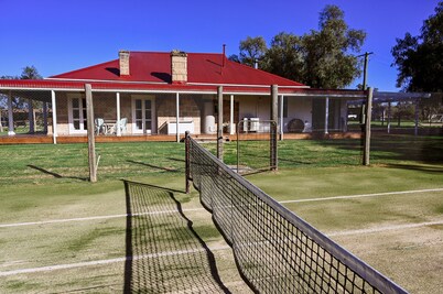 Myalla Farm Stay - Leave the World Behind