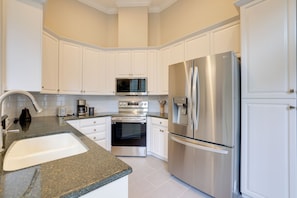 Apartment (3 Bedrooms) | Interior