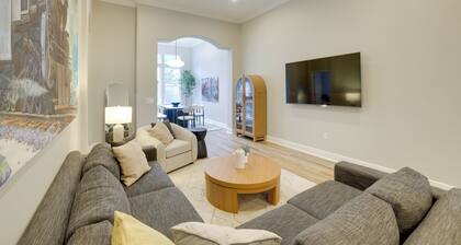 Townhome w/ Patio < 5 Mi to UF Campus!