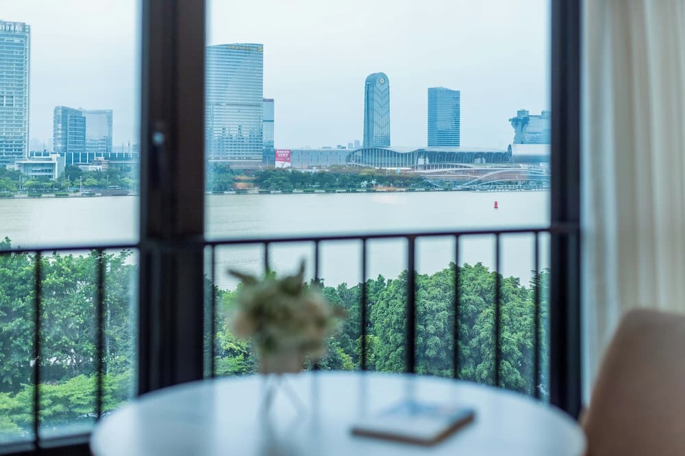 Linjiang Shangpin Apartment