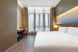 Deluxe Double Room | Blackout drapes, iron/ironing board, bed sheets