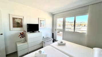 1 bedroom, individually furnished, iron/ironing board