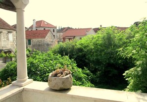 Apartment, 1 Bedroom, Smoking, Balcony | Exterior