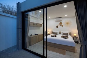 3 chambres, fer et planche à repasser, accès Internet, draps fournis