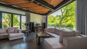 Khu tiếp khách ở sảnh