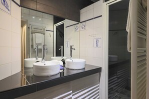 Hair dryer, towels