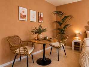 Dining - Travel to Bali - Peaceful and relaxing (Sarreguemines)