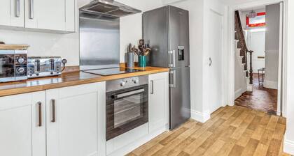 Charming Ilfracombe Retreat