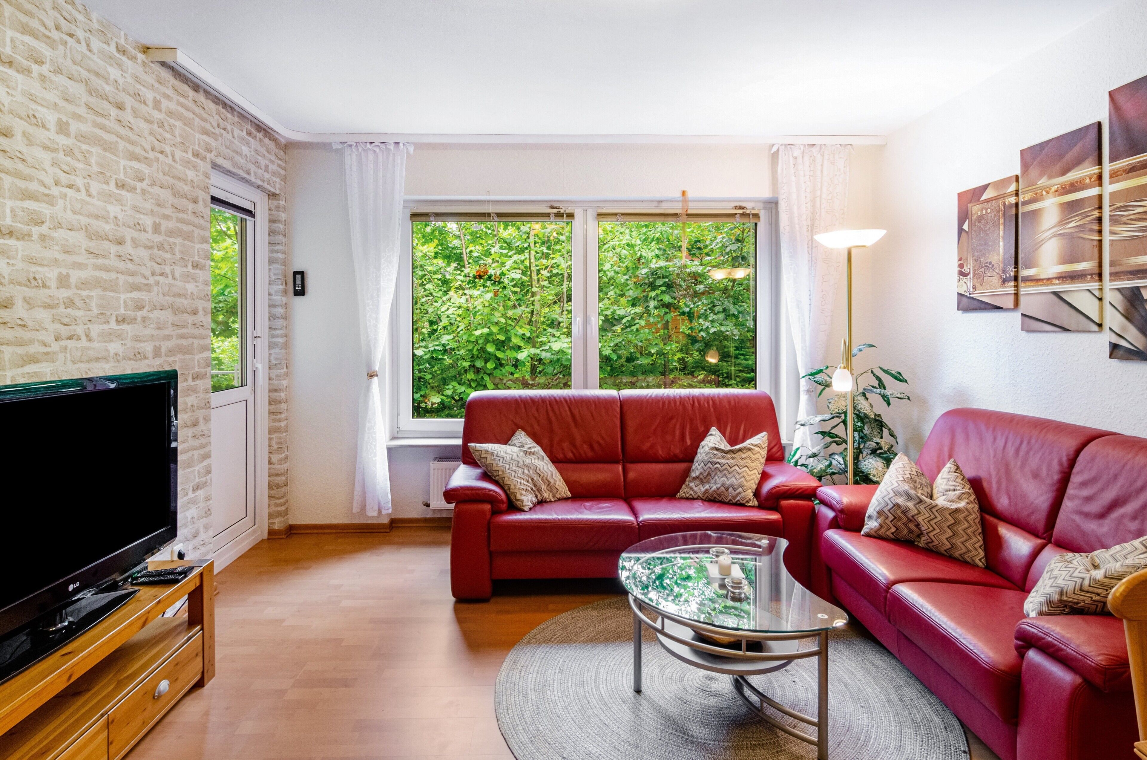 Fernseher, Stereoanlage