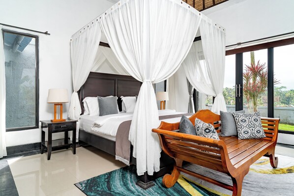 Villa, 2 Bedrooms, Private Pool | Cadar kapas Mesir, peralatan tempat tidur premium, Wi-fi percuma 