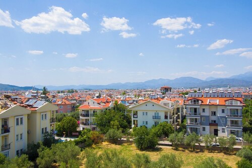 YILMAZ APART FETHİYE