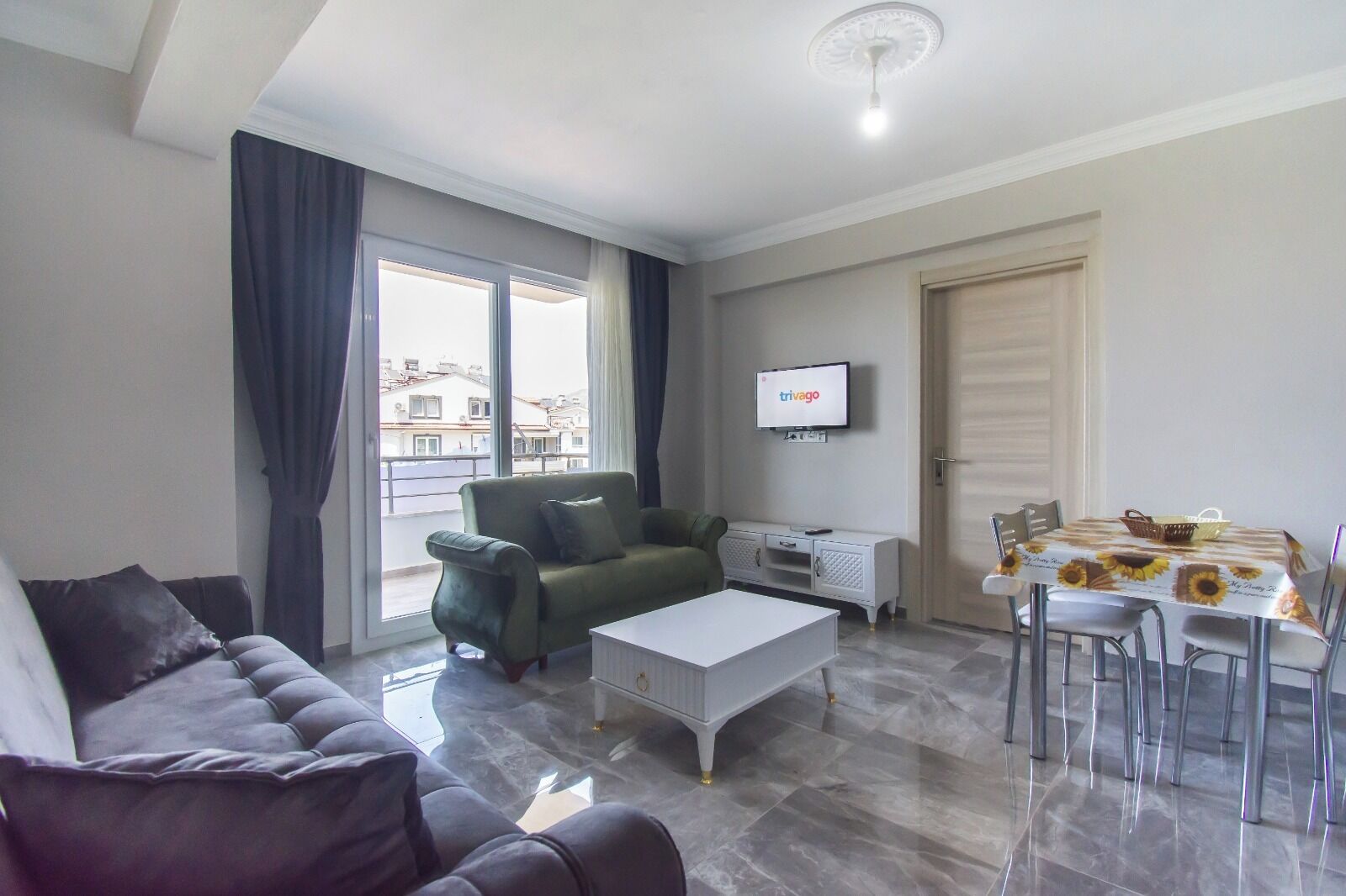 リビング エリア