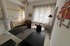 Interior - GuestHost - Villa Augusta (Cervia)