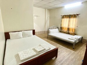 Quadruple Room | Desk, soundproofing, free WiFi - Sugar Motel (Phuong An Phu, Quan Ninh Kieu)