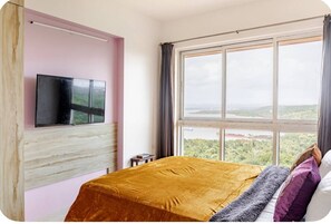 Iron/ironing board, free WiFi, bed sheets, wheelchair access