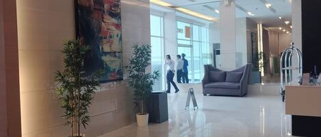 Condo, 1 habitación, con acceso para personas discapacitadas, alberca privada | Lobby