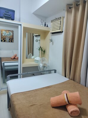 Condo, 1 Bedroom, Accessible, Private Pool | 1 bedroom - Tum's Mplace Staycation 5th Floor Tower A (Quezon City)